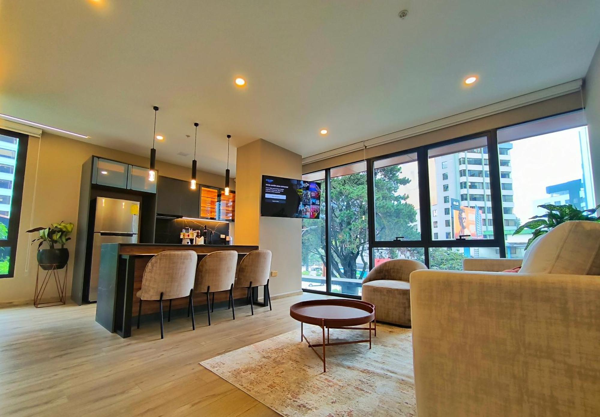 Republica Del Salvador Coliving Ecuador Xoe Appartement Quito Buitenkant foto